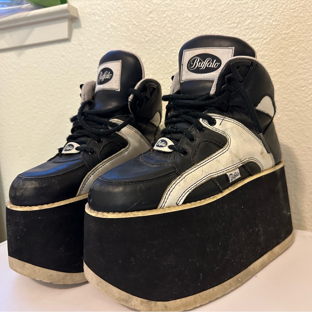 Buffalo Platform Shoes *RARE* Vintage 90’s Spice Girls Size EU 41, US 10